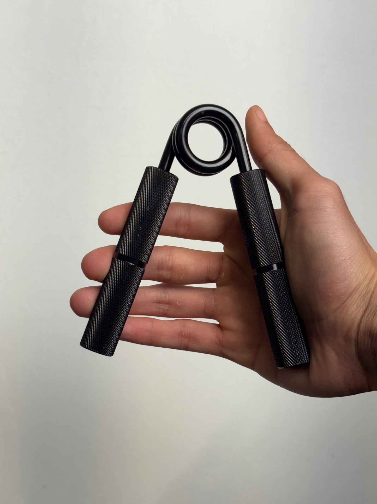 Metal Hand Grips | Ejercitador de Mano y Antebrazo.